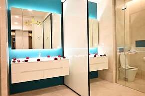 Tropicana The Residence KLCC Golden Crown