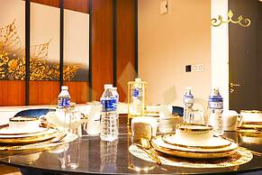 Tropicana The Residence KLCC Golden Crown