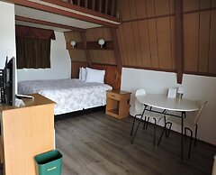 The Ranch Motel by  OYO Oakland I-5