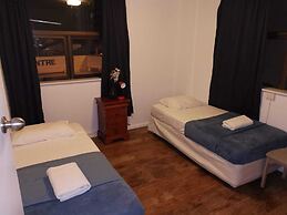 Paradise Towers Surfers Paradise