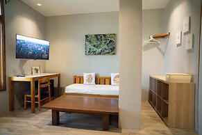 Madonna Hometel and Suites New Pandan