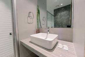 Madonna Hometel and Suites New Pandan