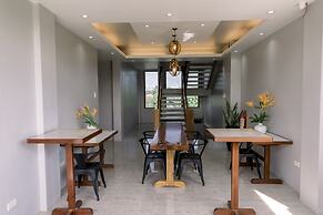 Madonna Hometel and Suites New Pandan