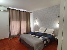 Studio abricot 309