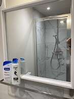 Beautiful 1-bed Studio in London