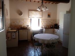 Stunning 1-bed House in Castel Cellesi, Italy
