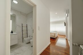 Modern Grand Seaside SEA View