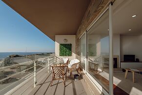 Modern Grand Seaside SEA View