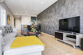 Laid back living with city views