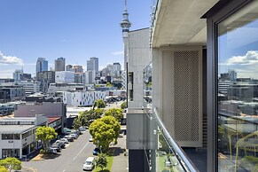 Laid back living with city views
