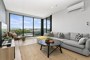 Laid back living with city views