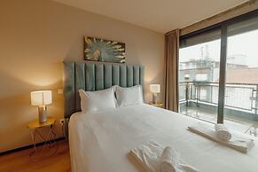 City Center Premium Apartment by Vacationy