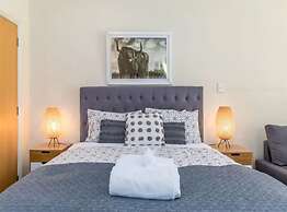 Heritage Haven By Viaduct Cbd - Pool Gym Tennis