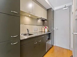 Beautiful Studio In The Viaduct With Free Carpark!