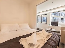 Beautiful Two Bedroom Apartment Next To Myers Park