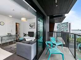 Superb One Bedroom Apartment Near Britomart