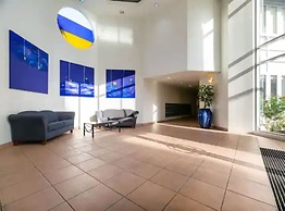 Wonderful Apartment With Free Parking!