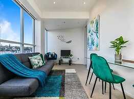 Stylish One Bedroom Apartment - Gym & Free Parking