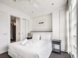 Stunning Views Of Viaduct Harbour! Free Parking