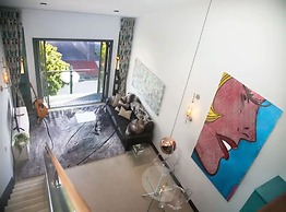 One-Bedroom In Loft Viaduct