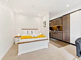 Wonderful Wynyard Quarter Studio