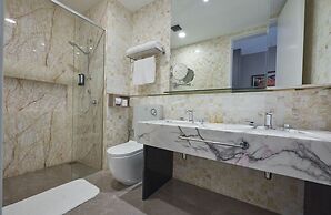 THE FACE Style Hotel