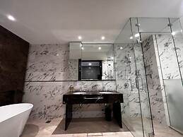 THE FACE Style Hotel