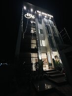 HOTEL THE ROYAL VISTA