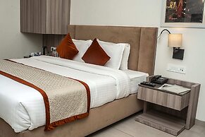 HOTEL THE ROYAL VISTA