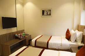 HOTEL THE ROYAL VISTA