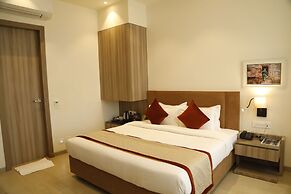 HOTEL THE ROYAL VISTA