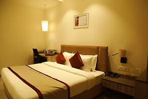 HOTEL THE ROYAL VISTA
