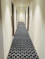 HOTEL THE ROYAL VISTA