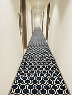 HOTEL THE ROYAL VISTA