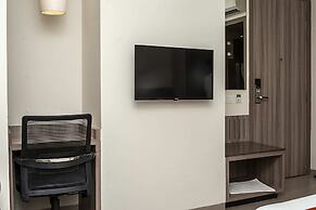 HOTEL THE ROYAL VISTA