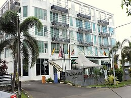 DORMANI HOTEL KUCHING