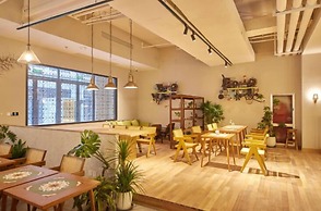 Timeless Boutique House