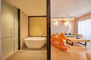 Timeless Boutique House