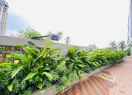 SS Hotel & Residence