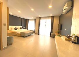 SS Hotel & Residence