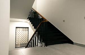 SS Hotel & Residence