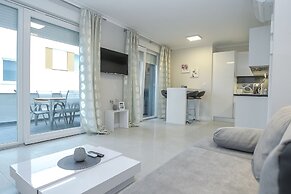 Tomana Apartment with Jacuzzi