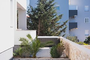 Tomana Apartment with Jacuzzi