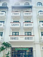 MARINA SEASIDE BOUTIQUE HOTEL