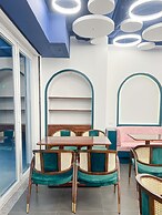 MARINA SEASIDE BOUTIQUE HOTEL