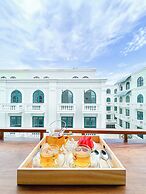 MARINA SEASIDE BOUTIQUE HOTEL