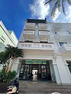 MARINA SEASIDE BOUTIQUE HOTEL