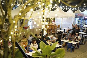 MARINA SEASIDE BOUTIQUE HOTEL