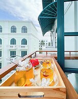 MARINA SEASIDE BOUTIQUE HOTEL