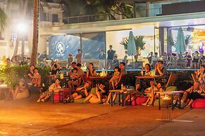 MARINA SEASIDE BOUTIQUE HOTEL